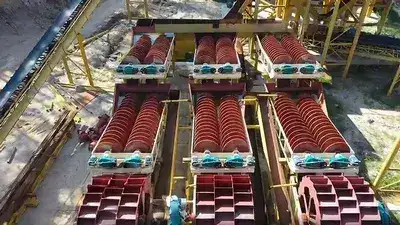 Обезвоживающий грохот для проекта по производству и промывке песка в г. Цзянмэнь, пров. Гуандун